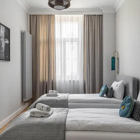 Juicy - Premium Family 200 M From The By Lion Appartement